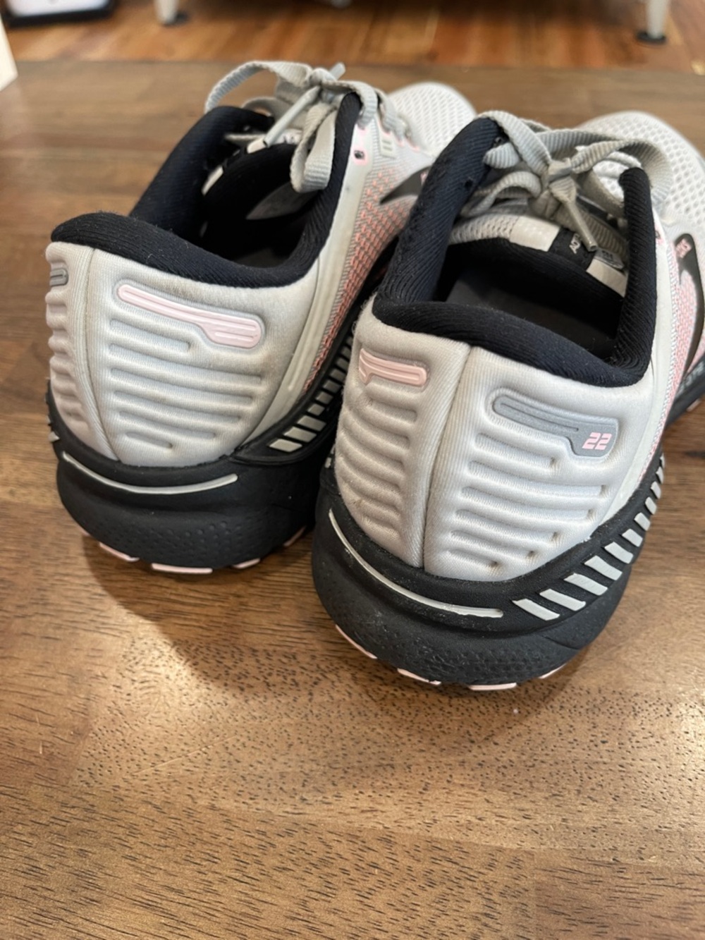 Brooks White Running Shoes with Black and Pink Accents - Picture 3 of 6